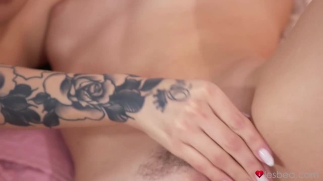 Куннилингус лесбиянок - #10